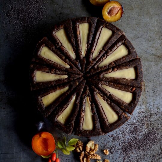 Guba torta sodóval