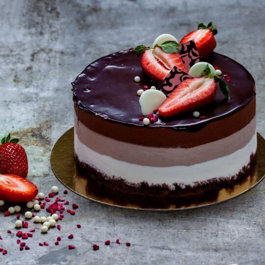 Torta di triplo cioccolato (Triplacsoki torta)