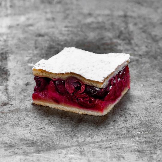 Meggyes pite (24 szelet)